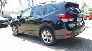 Subaru Forester 2,0e Boxer Edition Black Platinum Bild 4