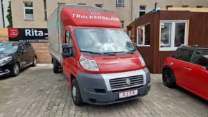 Fiat Ducato 2.3 Pritsche, 3 Sitze, 2 Hand