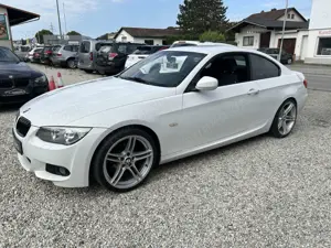 BMW 318 318i M-Paket Klima Alcantara 19´´Zoll Alu