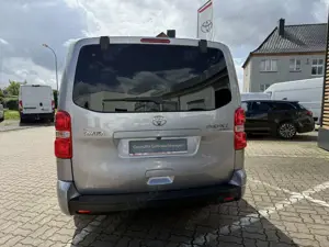 Toyota Proace Verso 2.0 L2 Team Deutschland Bild 4