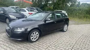 Audi A3 1.6 Ambiente Automatik Sitzheizung Teilleder Bild 5