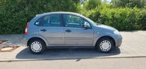Citroen C3 1.1 Tonic*TÜV-NEU*KLIMA* Bild 4