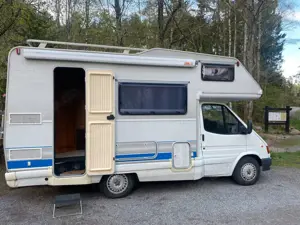 Caravans-Wohnm Ford Transit Alkoven Wohnmobil 2.5TD