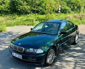 BMW 328 328i