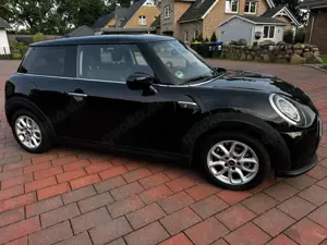 MINI Cooper SE Classic Trim