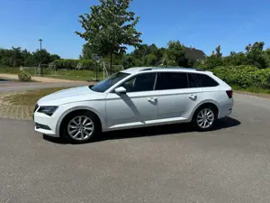 Skoda Superb Superb Combi 1.5 TSI DSGAmbition