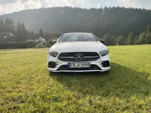 Mercedes-Benz A 200 AMG-Line + Night Paket Bild 2