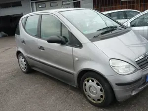 Mercedes-Benz A 170 CDI Avantgarde Automatik Bild 2