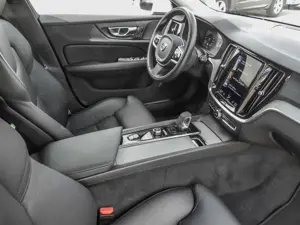 Volvo V60 Cross Country Cross Country Pro AWD B4 Diesel EU6d Navi Leder Di Bild 5
