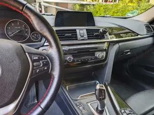 BMW 320 320d Touring xDrive Aut. Sport Line Bild 5