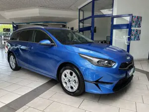 Kia Ceed SW / cee'd SW 1.5 T-GDI DCT Vision+LED+Navi