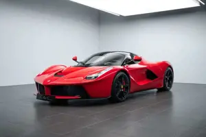 Ferrari LaFerrari GEPFLEGT/GARANTIE/SCHECKHEFT