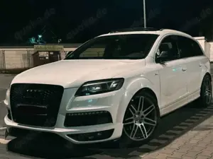 Audi Q7 Q7 4.2 TDI DPF quattro tiptronic
