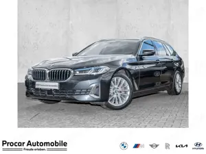BMW 530 i Touring Luxury Line Pano Standheiz. HuD DA Prof.