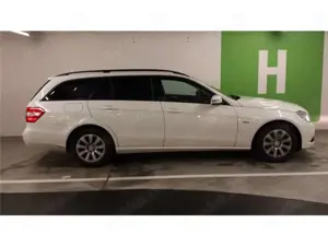 Mercedes-Benz E 220 E 220 T CDI DPF BlueEFFICIENCY Elegance