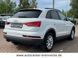 Audi Q3 *Navi*Xenon*PDC*8-fach bereift* Bild 4