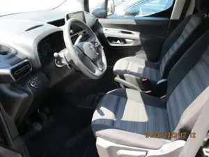 Opel Combo Life 1.2 Turbo Start/Stop Edition Bild 4