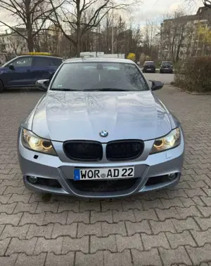 BMW 320 320i Aut. Edition M-Sport