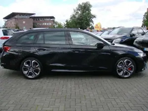 Skoda Octavia 2.0TSi RS Plus ACC Pano Canton Kamera Bild 5