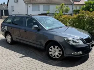 Skoda Octavia Octavia II Combi Diesel Combi 1.6 TDI DPF Ambiente