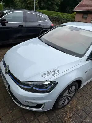 Volkswagen e-Golf e-Golf