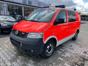 Volkswagen T5 Transporter T5 NOTARZTWAGEN KOMBI KLIMA KAMERA
