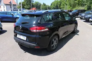 Renault Clio IV Grandtour Limited, AHK Bild 5