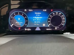 Volkswagen Golf Golf VIII 1.0 eTSI Active