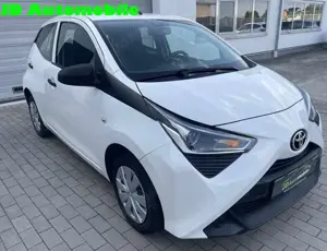 Toyota Aygo x 4 Türen Klima Ganzjahresreifen LED