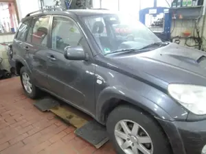 Toyota RAV 4 2.0 D-4D Sol 4X4 Bild 2
