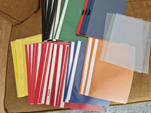 Ordner, verschiedene Farben
