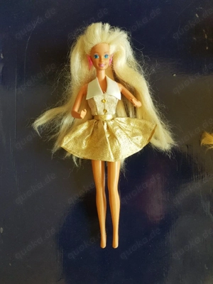 Barbiepuppe aus den 90ern