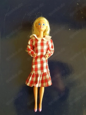 Barbiepuppe aus den 90ern