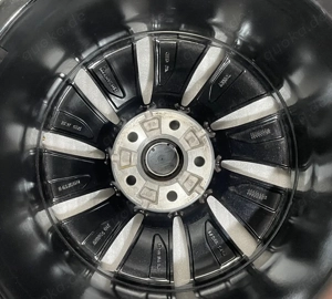 18 Zoll Alufelge 10-Dynamik-Speichen für Audi A6 4K (C8) Bild 6