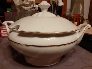 Tafelservice, Ess-Service, Geschirr mit Goldrand abzugeben