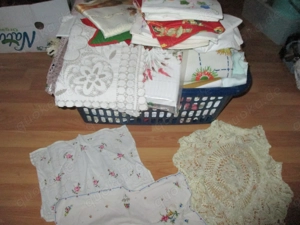 von der Oma ca 70 Tischdecken