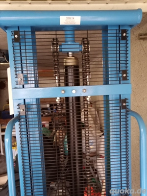 Hochhubwagen 3m, 1 to, manuell, sehr robust mit 320 kg Leergewicht, neuwertig Bild 5