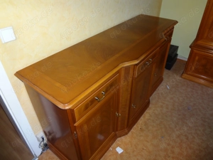 Kommode, Holzfurnier, 3 türig, 3 Schübe, B 170 cm Bild 2