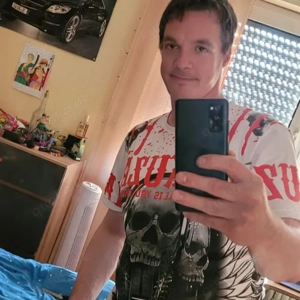 Niedlicher Boy braucht DRINGEND Hilfe!!! Bild 3