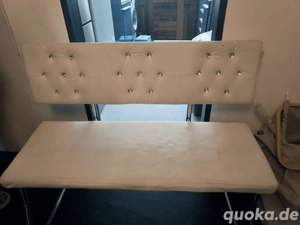 bank sitzt 2 stuck nur 50 