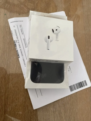 OVP iPhone 16 128 GB mit AirPods 4 ANC