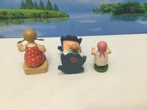 Wendt & Kühn Mädchen,Wiege ,Kind, Erzgebirge  Bild 2