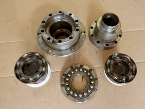 VW-Type 82 166 und 1 Selbstsperrdifferential ZF B 70 Bild 2