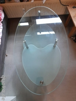 Schöner Wohnzimmer glas Tisch in einem sehr guten Zustand für nur 35 
