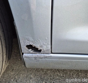 Touran 1.9 TDI DPF Trend Scheckheftgepflegt Anhängerkupplung. Bild 6