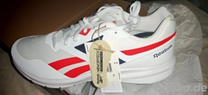 Reebok Runner 4.0 Laufschuhe weiß rot schwarz, Größe 47, neu