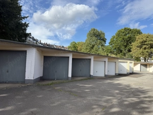   Kurze Garage Einzelgarage in Garagenhof zu vermieten Fleher Str. 22 40223 Bilk Düsseldorf   