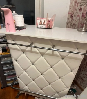 Schöne Bar   Theke   Nagelstudio