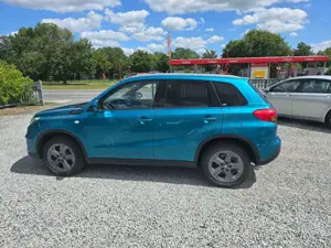 Suzuki Vitara 1.6 DDiS Comfort 4x2 TÜV Juli 2027 Bild 3