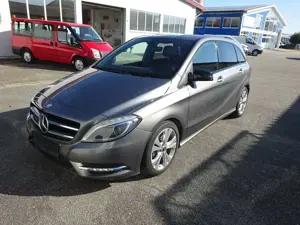 Mercedes-Benz B 220 B 220 CDI Sportpaket 7 G-Tronic Navi Xenon AHK